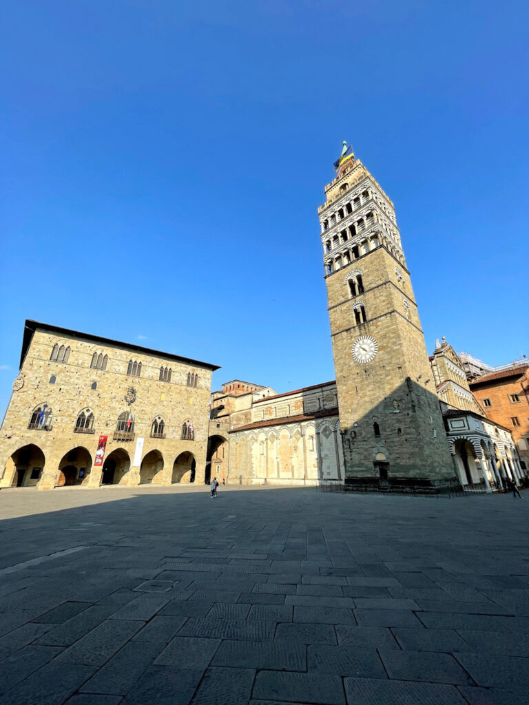 piazza del duomo pistoia